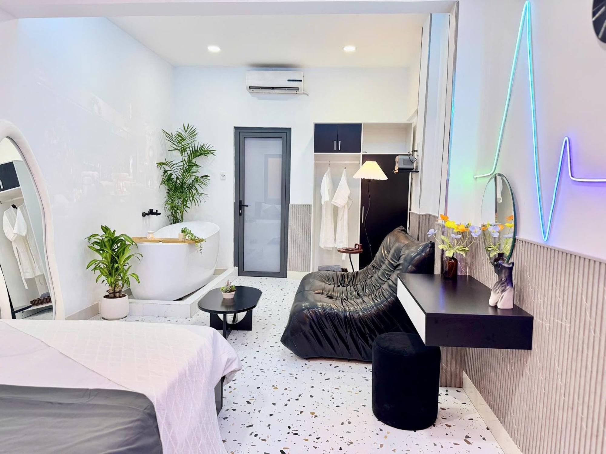 Mq Village - District 1 Ho Chi Minh City